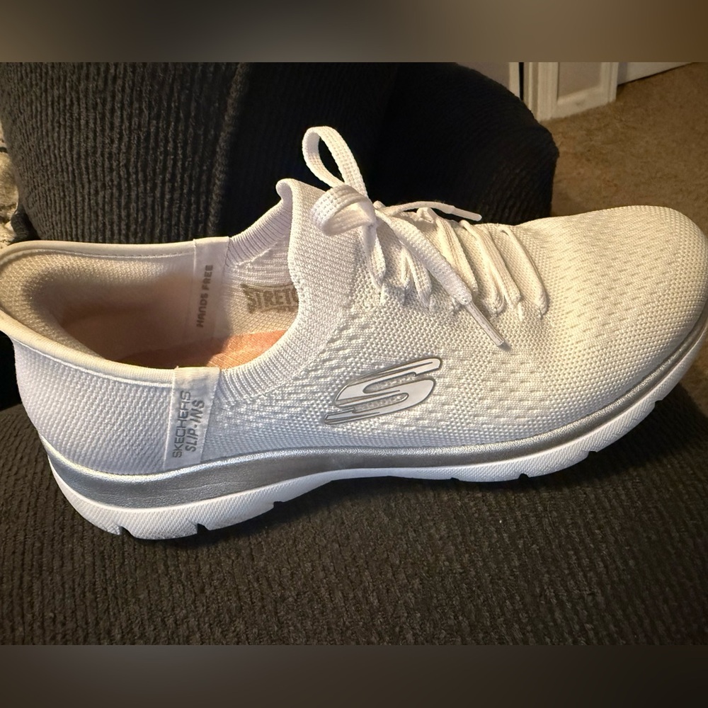 Skechers Summits Slip-Ins Sneakers in White - Picture 3 of 10